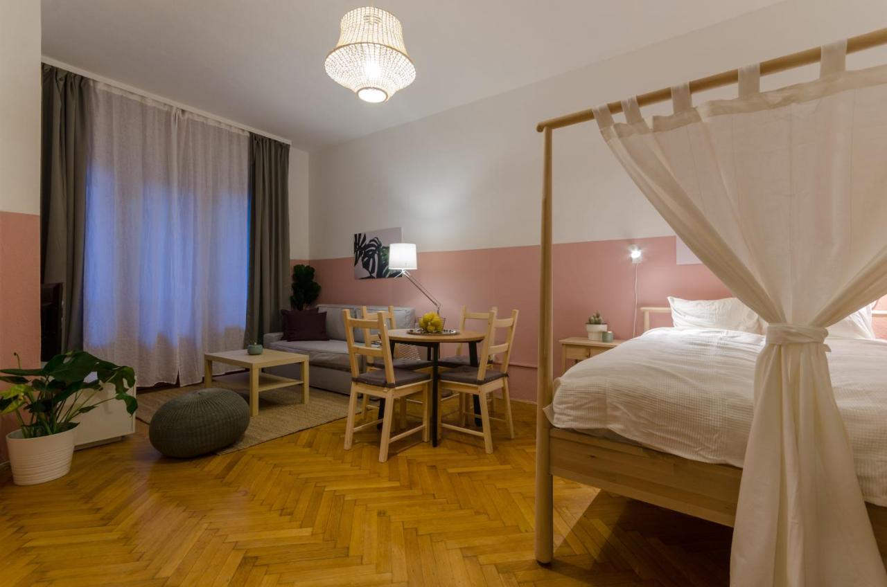 Studio Next To Kiraly Street Kd11 Appartement Boedapest Buitenkant foto